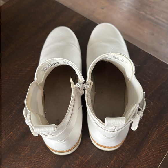 Womens Ivory White Ankle Boots with Silver Buckle Detail - Picture 4 of 9